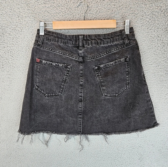 BDG Womens Black All Cotton Distressed Denim Mini Skirt Sz M Raw Hem Button Up - Picture 6 of 11